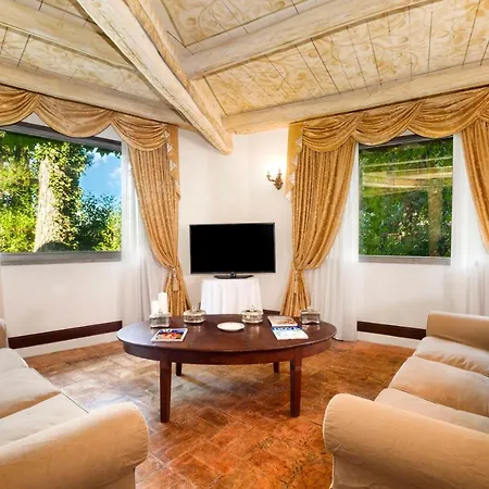 Delle Fontane Apartamento *